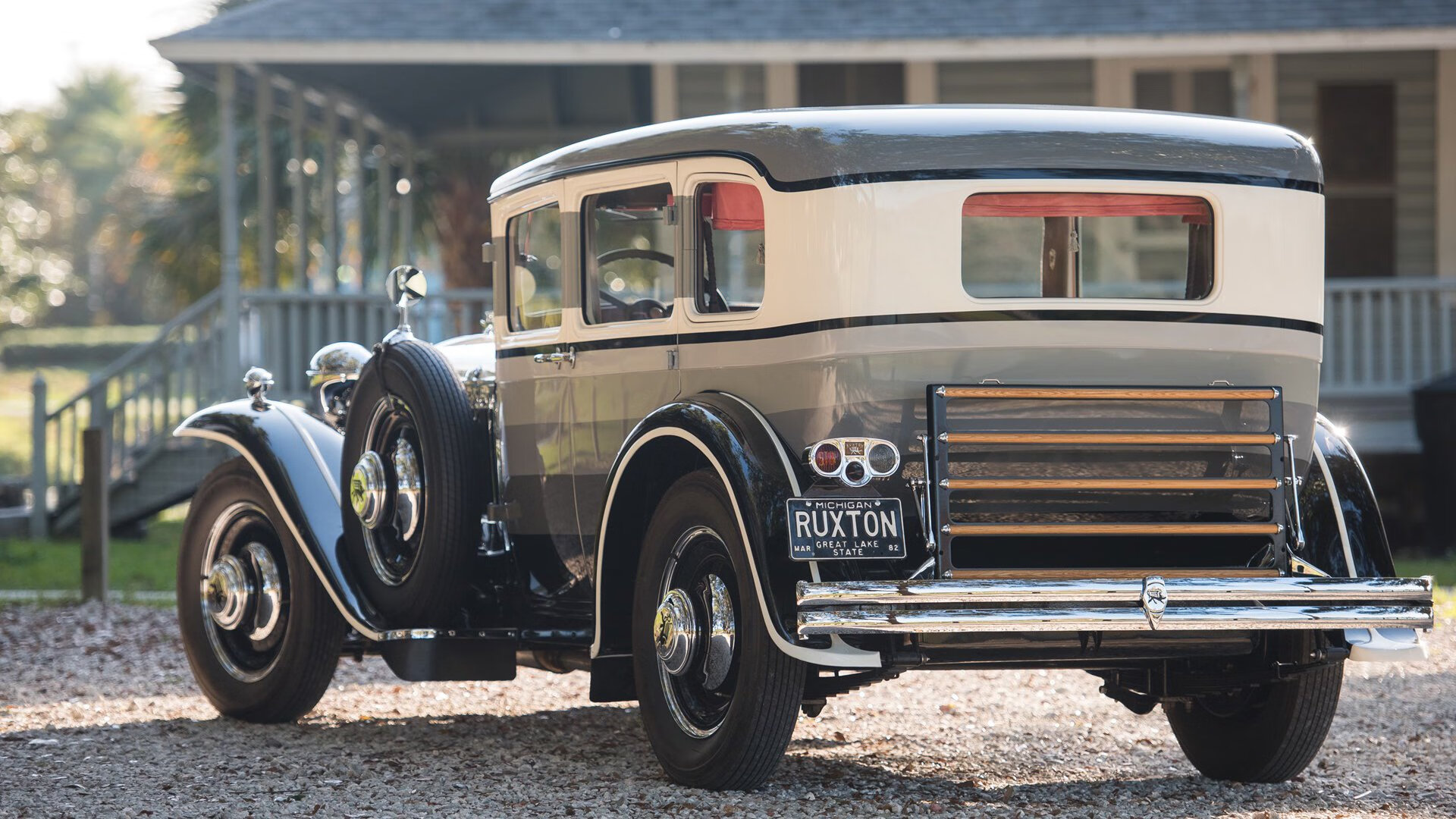 爱游戏服务-是否应鼓励球员参与退役球员安置管理，球员退役有退休金吗